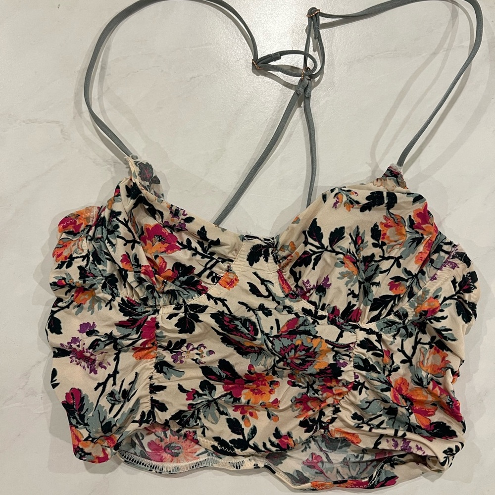 Urban Outfitters Crop Top. Size S